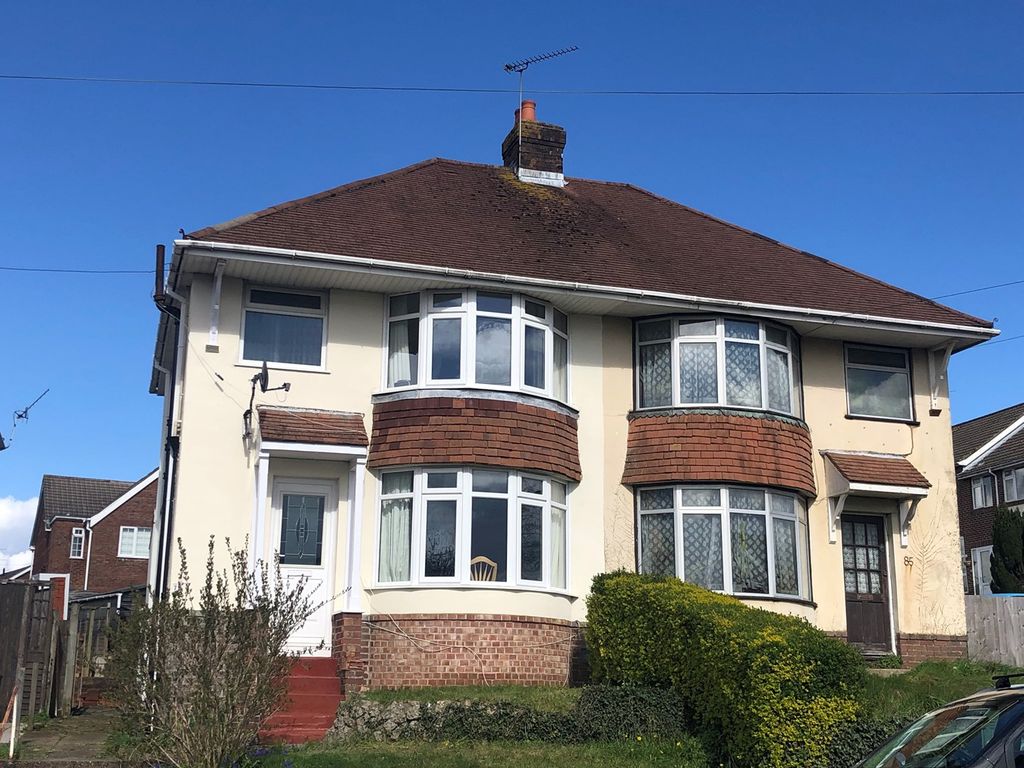 3 bed semidetached house for sale in South East Road, Sholing