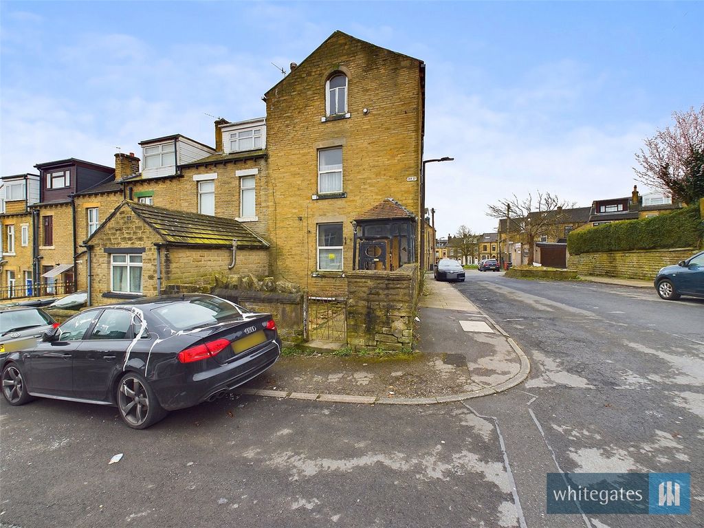 3 bed terraced house for sale in Ivy Street, Keighley, West Yorkshire