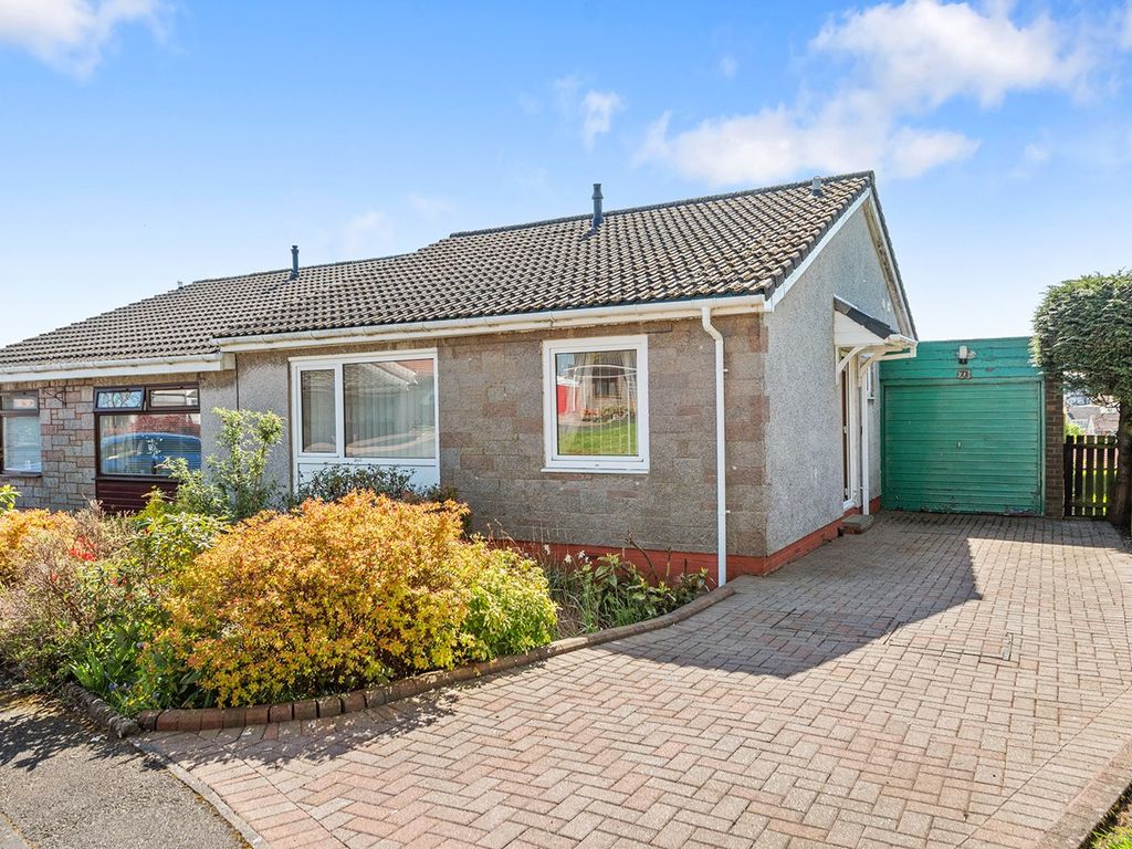 2 bed bungalow for sale in Doune Crescent, Stenhousemuir, Larbert FK5