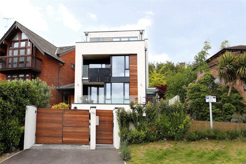 Cottenham Park Road, Wimbledon SW20  