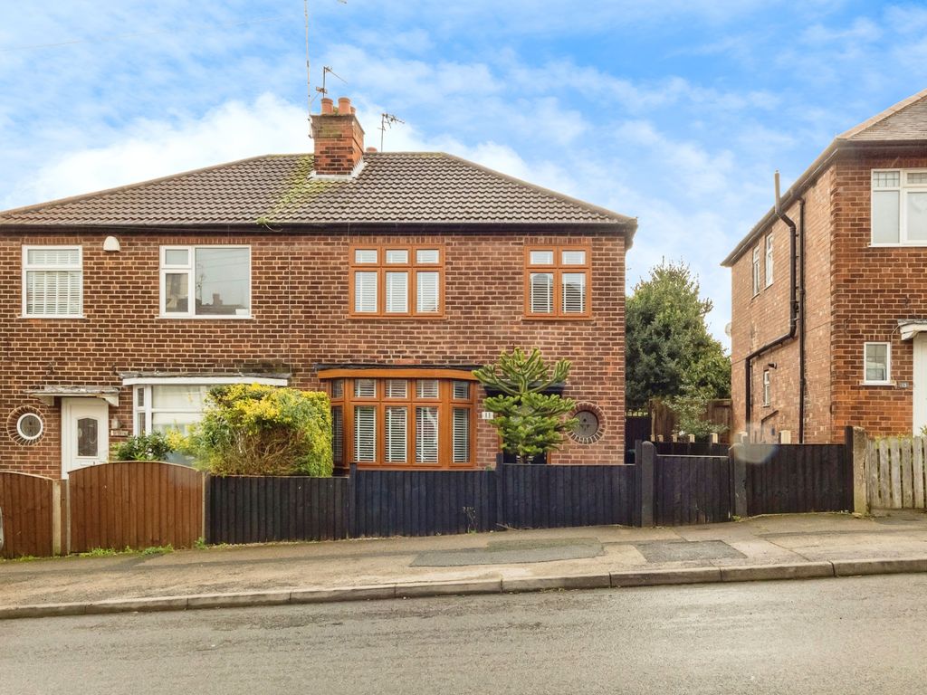3 bed semidetached house for sale in Road, Nottingham