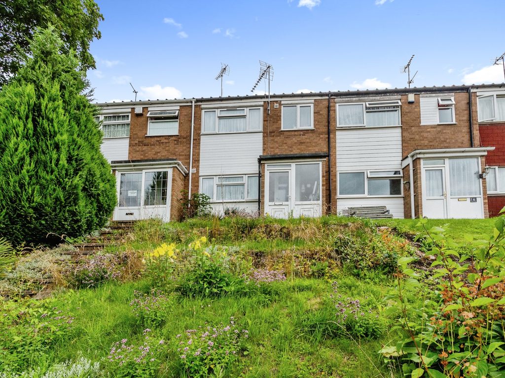 3 bed terraced house for sale in Walhouse Close, Walsall WS1, £180,000