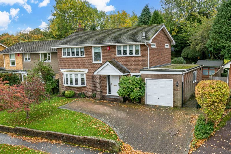 Chanctonbury Way, Southgate, Crawley, West Sussex RH11  