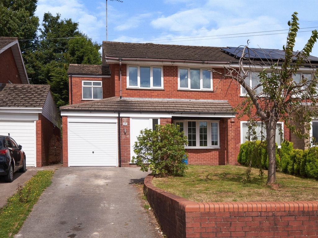 4 bed semidetached house for sale in Clapgate Lane, Quinton, Birmingham B32 Zoopla