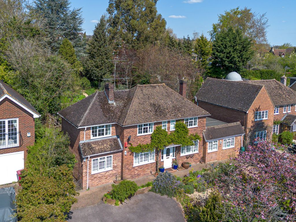 5 bed detached house for sale in Overdown Road, Reading, Berkshire RG31