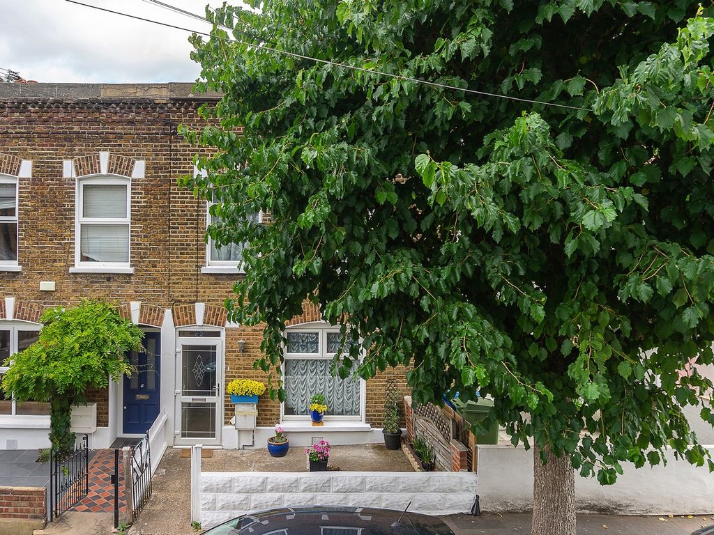 Howbury Road, Nunhead, London SE15