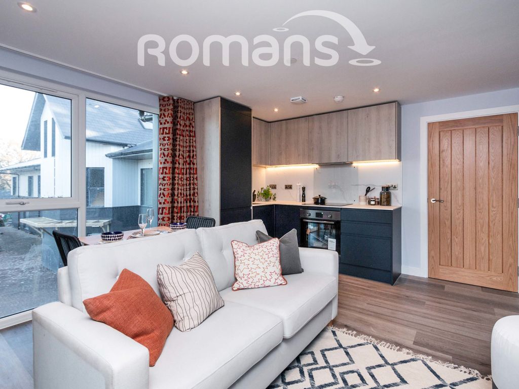 1 bed flat to rent in Green Lane, Bagshot GU19 Zoopla