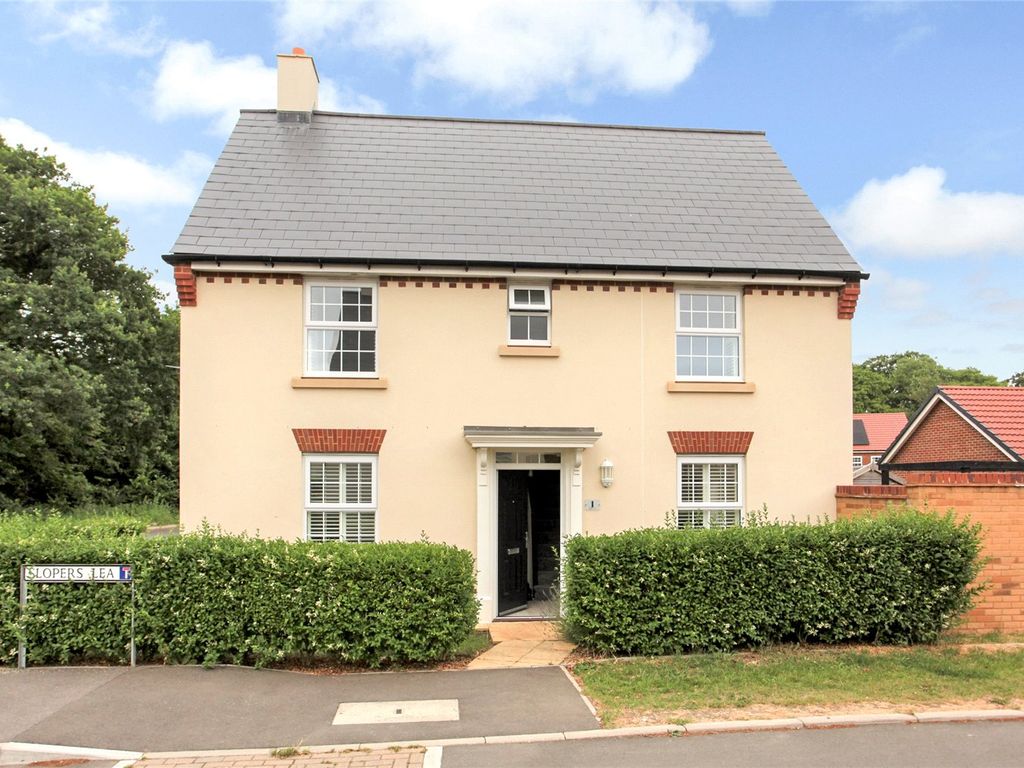 3 bed detached house to rent in Slopers Lea, Devizes, Wiltshire SN10, £