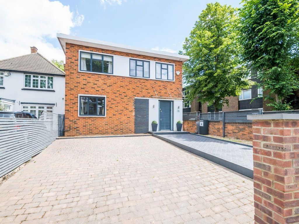 5 bed detached house for sale in Grove Lane, Cambewell SE5 Zoopla