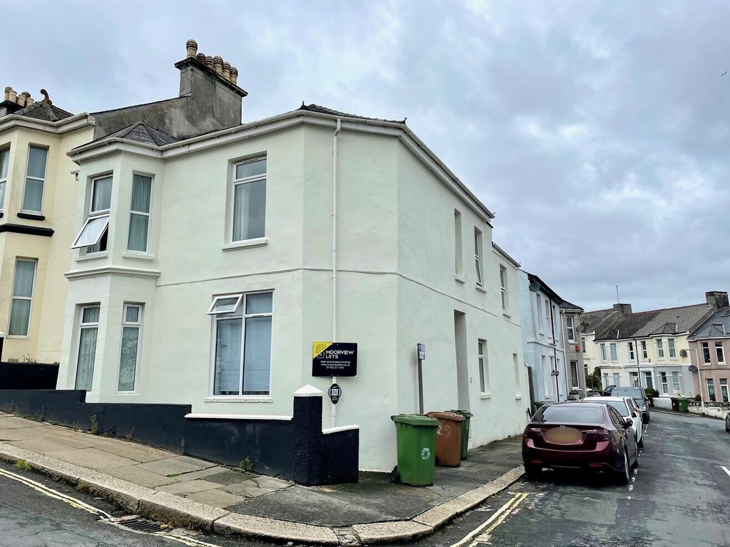 6 bed end terrace house for sale in West Hill Road, Mutley, Plymouth