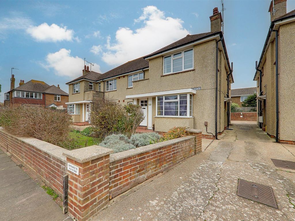 3 bed flat for sale in Road, Worthing BN11, £325,000 Zoopla