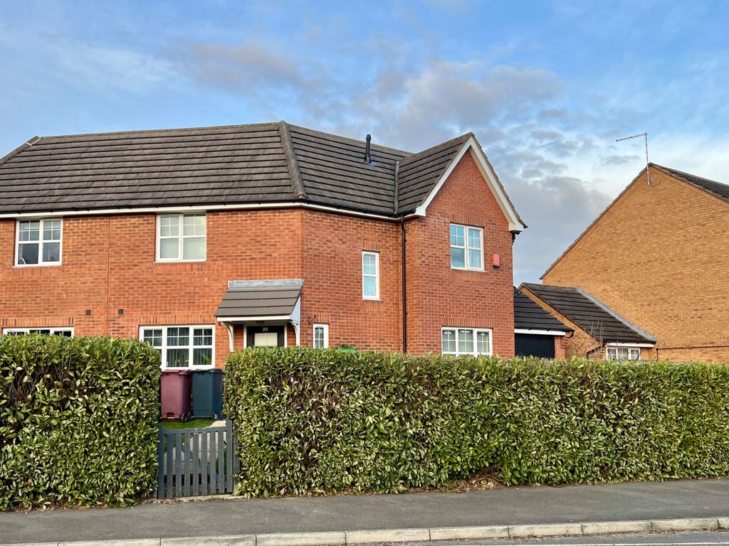 3 bed semidetached house for sale in Penncroft Lane, Danesmoor