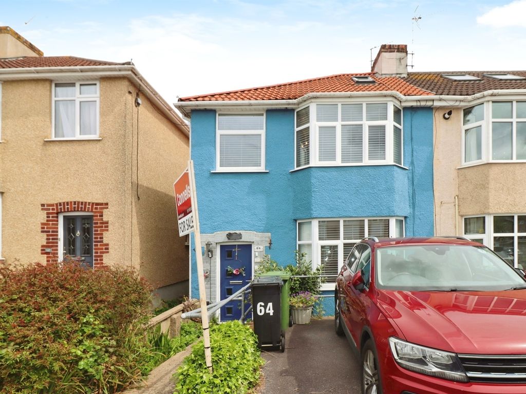 3 bed end terrace house for sale in Grimsbury Road, Kingswood, Bristol