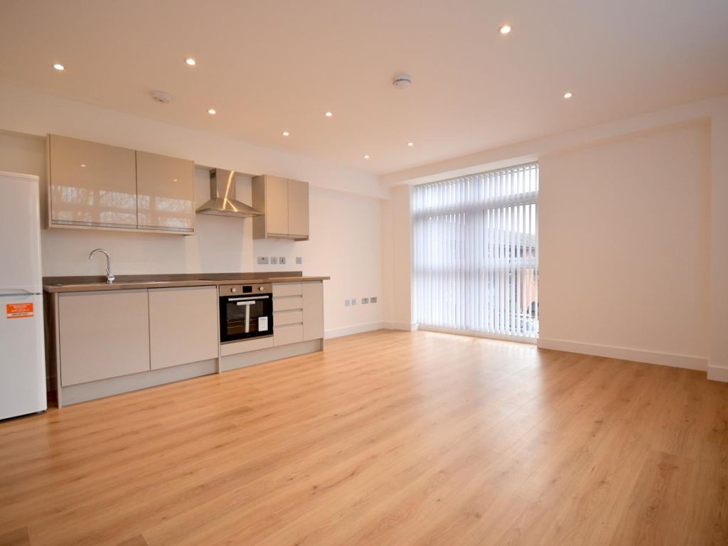 1 bed flat to rent in Coronation Road, Basingstoke RG21, £895 pcm Zoopla
