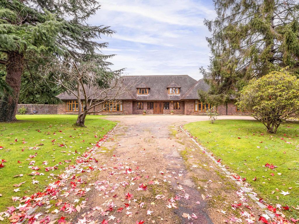 7 bed detached house for sale in The Approach, Dormans Park, East