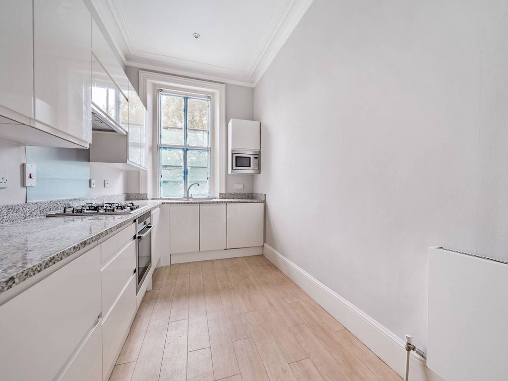 2 bed flat to rent in Lennox Gardens, Chelsea, London SW1X, £4,767 pcm Zoopla