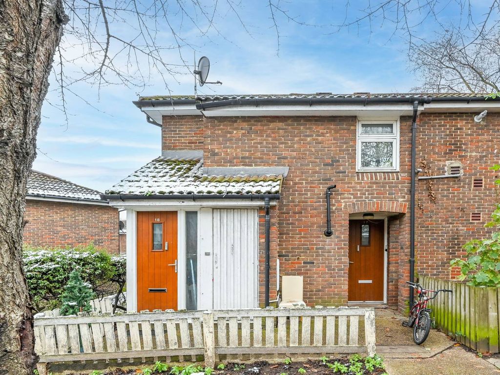 Moresby Walk Clapham London SW8  