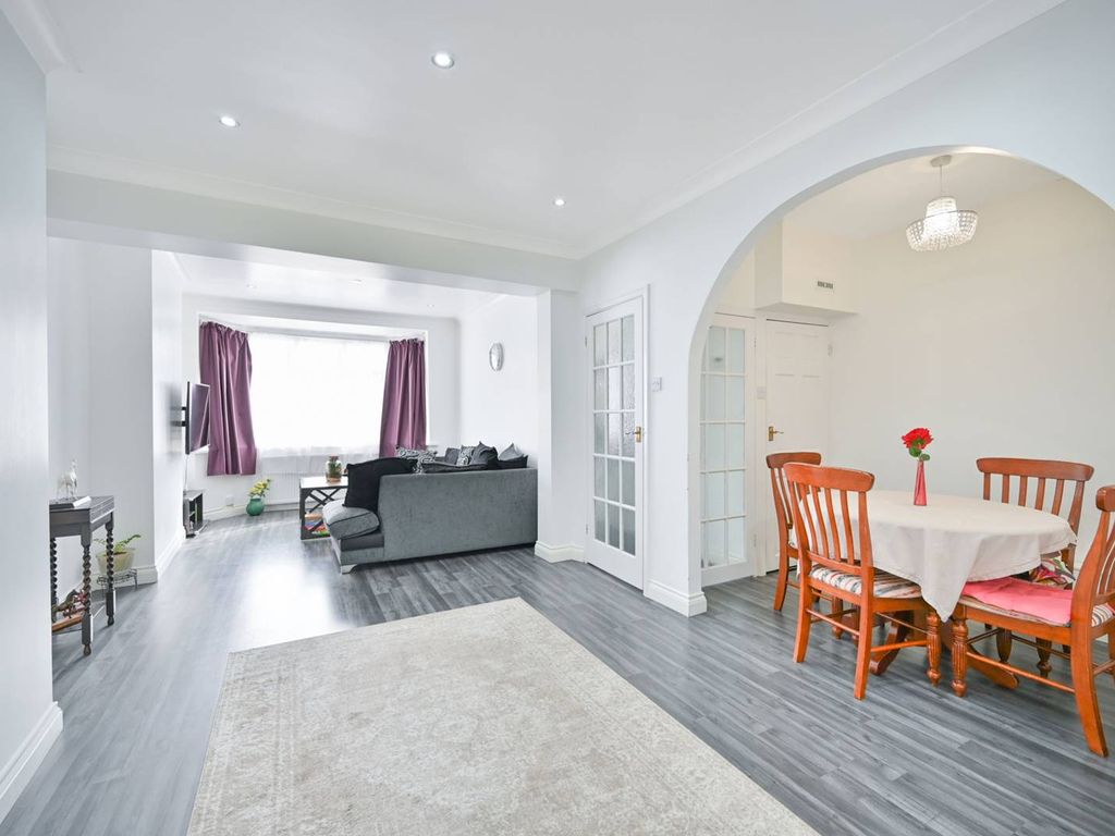4 bed terraced house for sale in Cobham Avenue, New Malden KT3 Zoopla