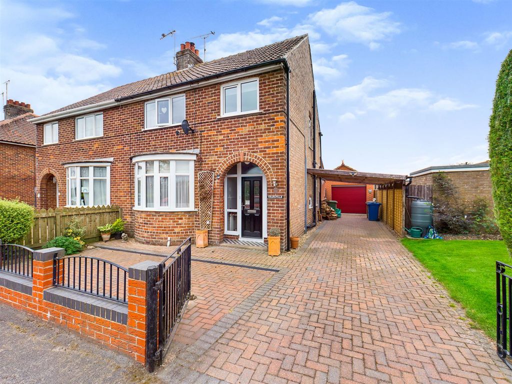 3 bed semidetached house for sale in Skerne Road, Driffield YO25 Zoopla