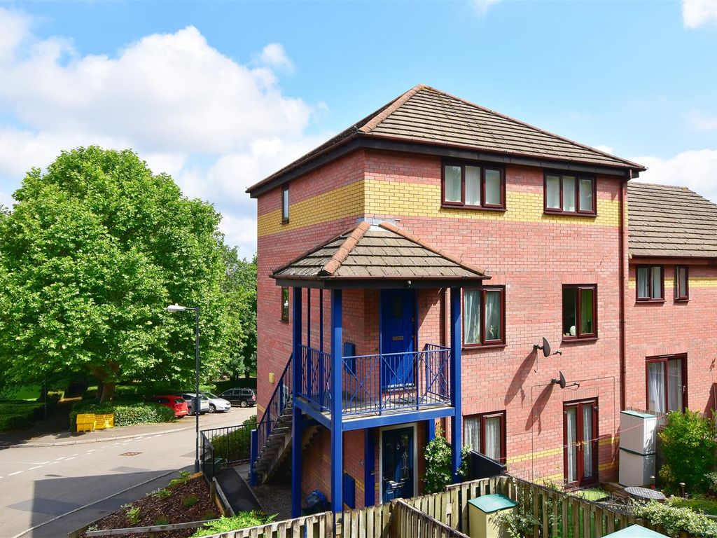 1 bed flat to rent in County Street, Totterdown, Bristol BS4, £1,100