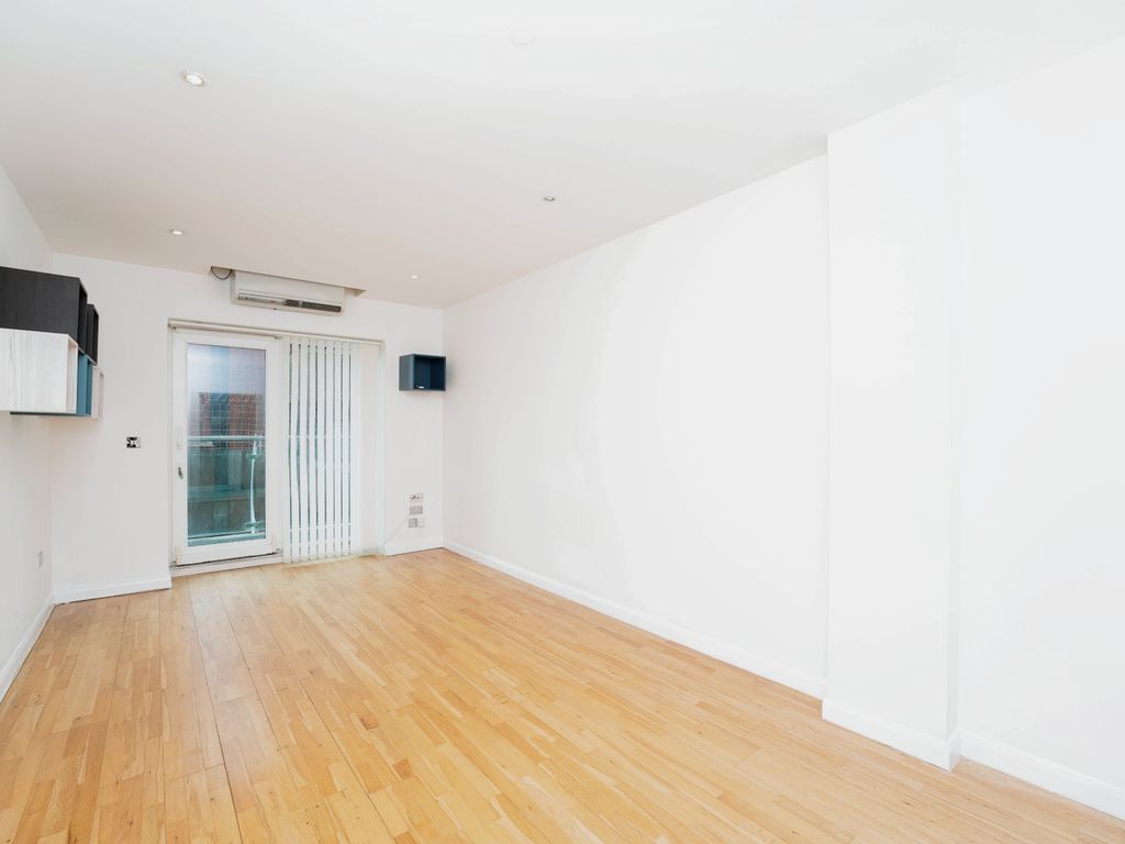 1 bed flat to rent in Cavalier House, Uxbridge Road, Ealing W5 Zoopla