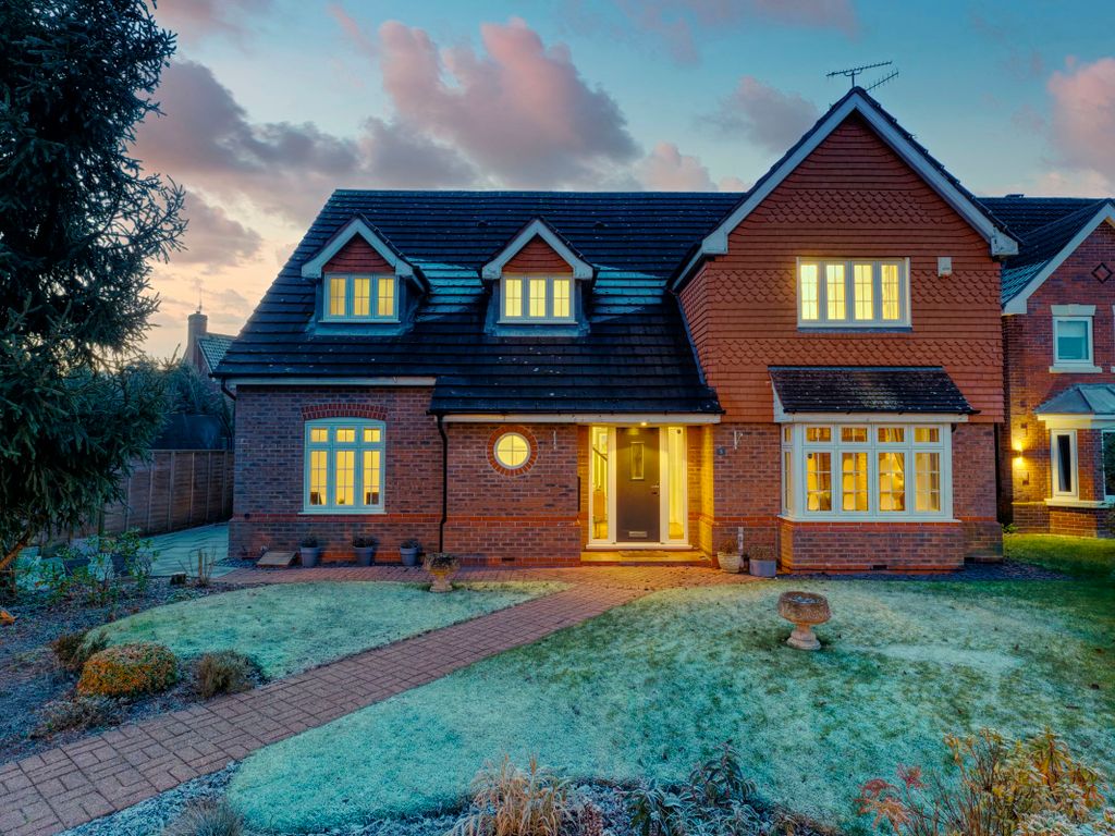 4 bed detached house for sale in Heronpool Drive, Baldwins Gate