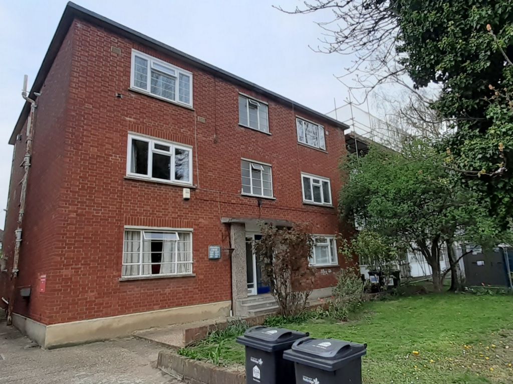 1 bed flat to rent in Prospect Road, Woodford Green IG8 Zoopla