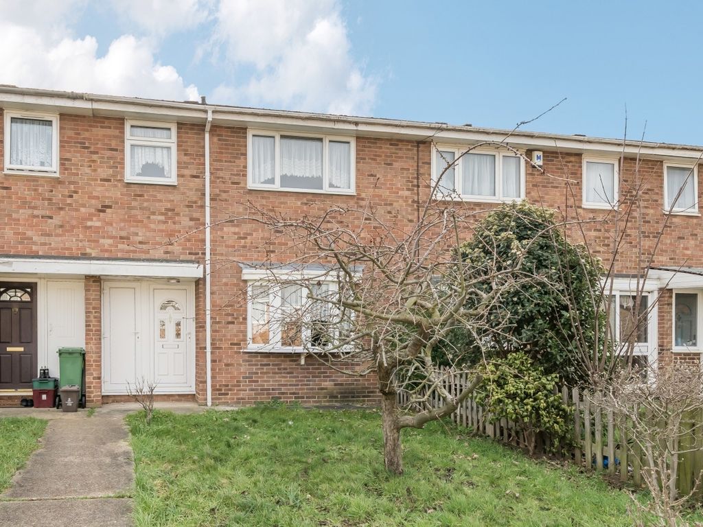 3 bed terraced house to rent in Badlow Close, Erith DA8 Zoopla