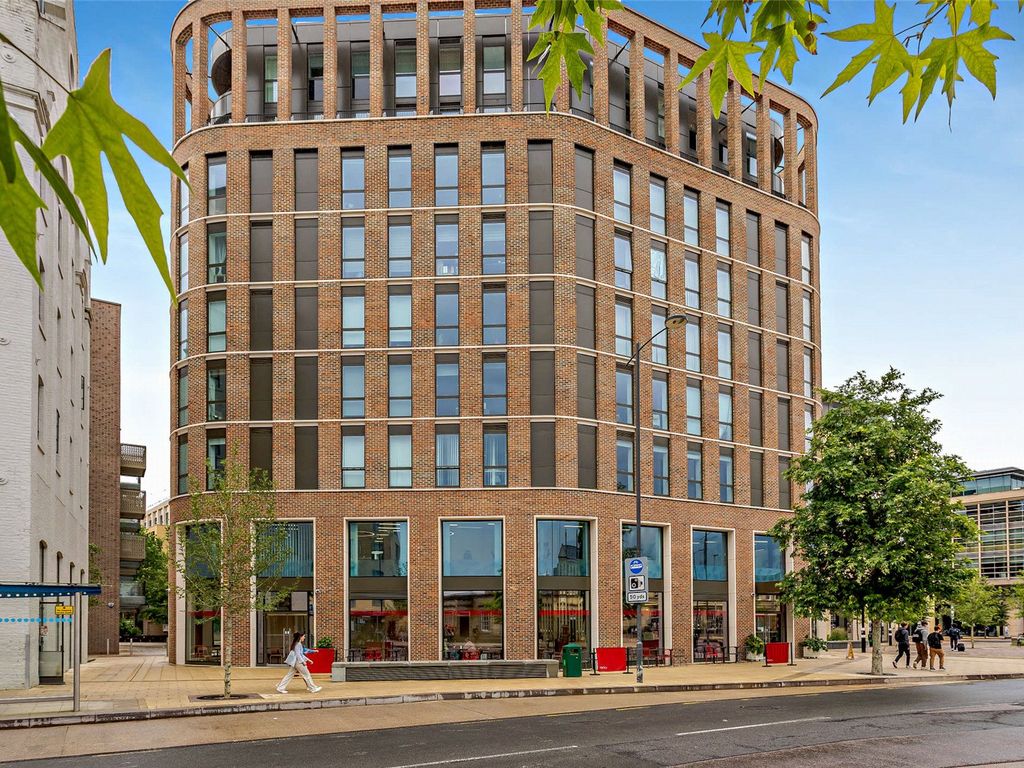 1 bed flat to rent in Station Square, Cambridge, Cambridgeshire CB1