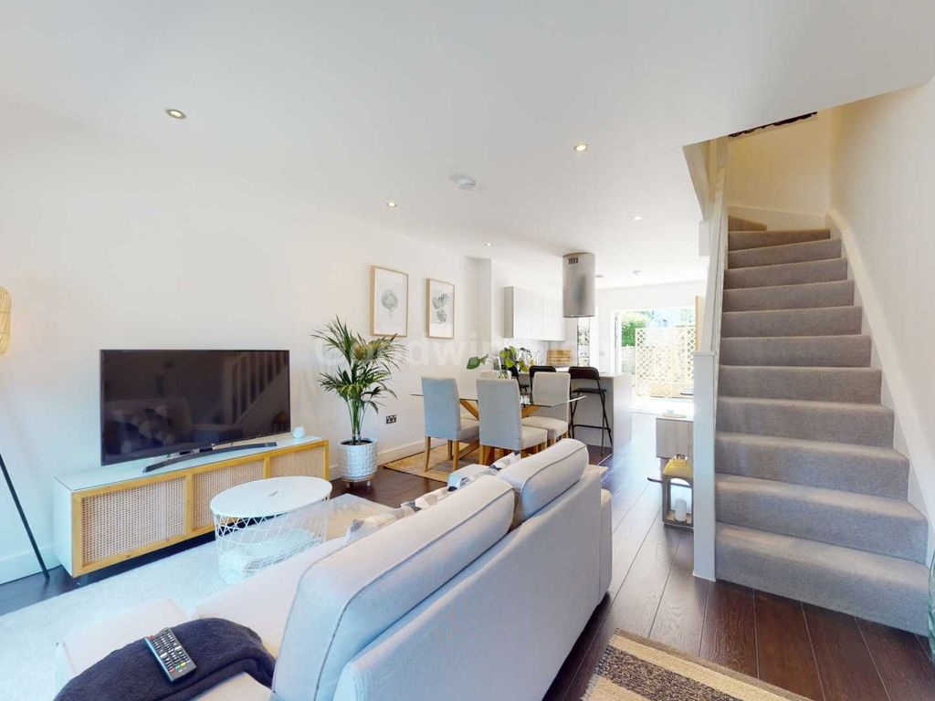 2 bed town house for sale in Time Keepers Square, Great Street