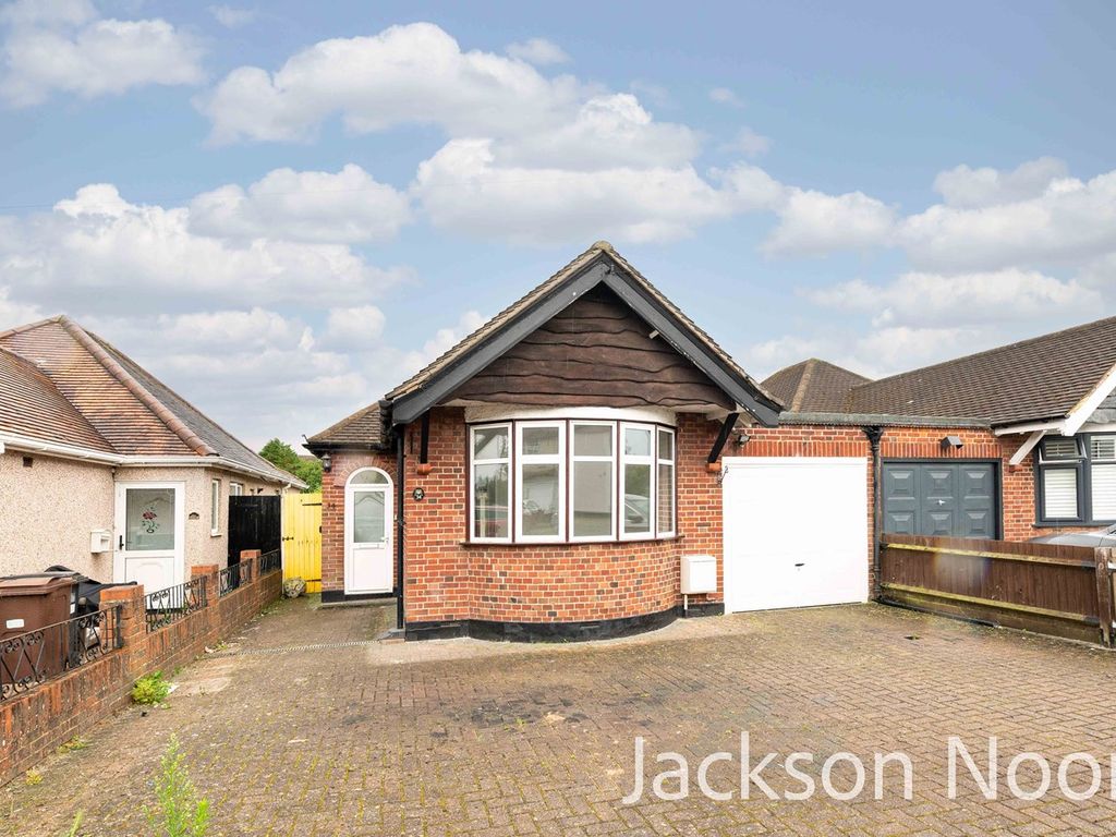 2 bed detached bungalow for sale in Amis Avenue, Ewell KT19, £550,000