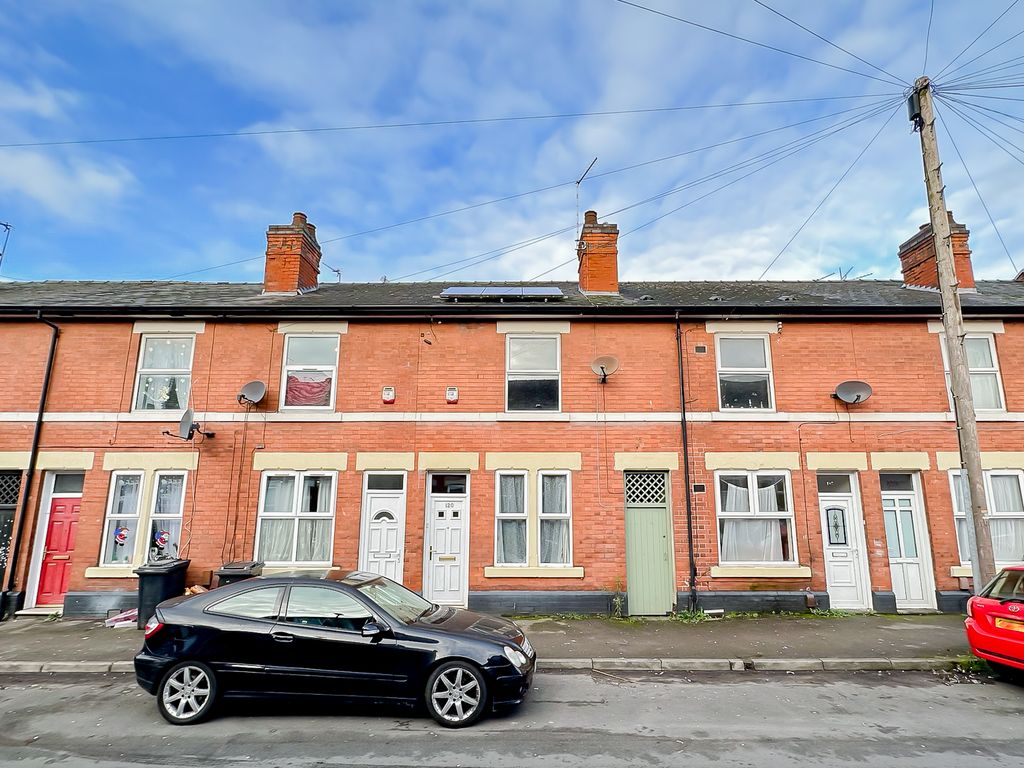 2 bed terraced house for sale in Leacroft Road, Derby DE23, £120,000