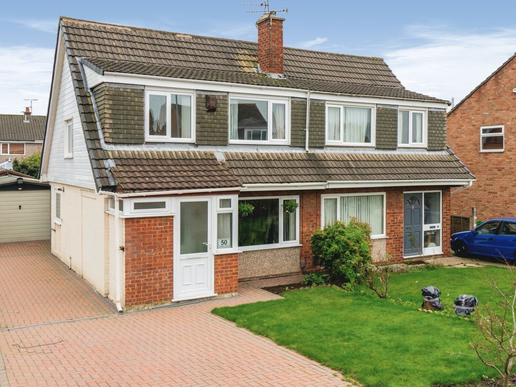 3 bed semidetached house for sale in Lingley Road, Great Sankey