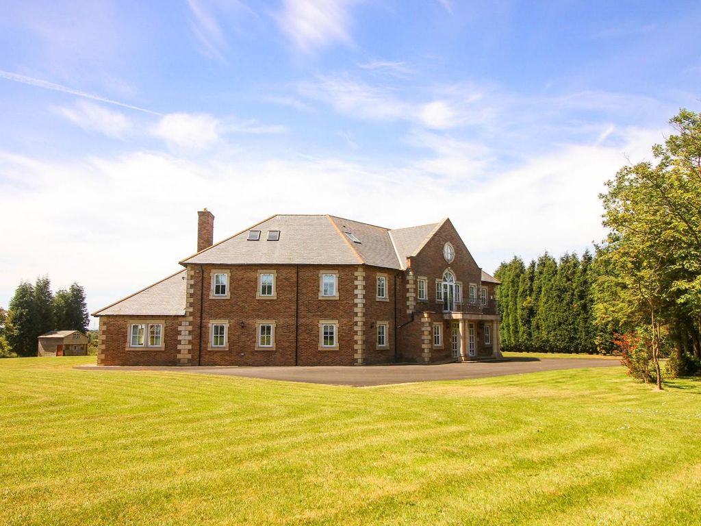 7 bed detached house for sale in Stamfordham Road, Ponteland, Newcastle