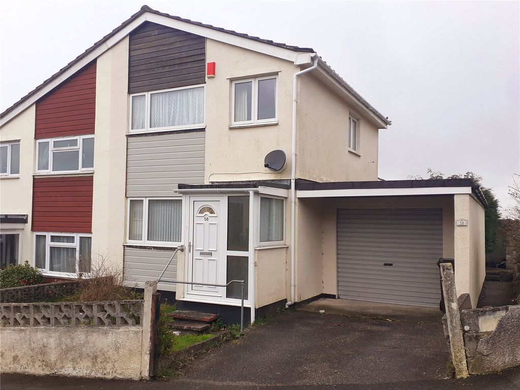 3 bed semidetached house for sale in Foster Drive, Bodmin, Cornwall