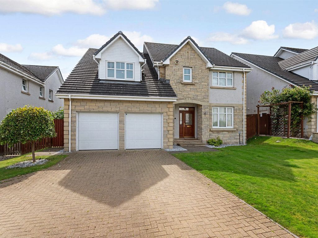 5 bed detached house for sale in Forrester Gait, Torwood, Larbert
