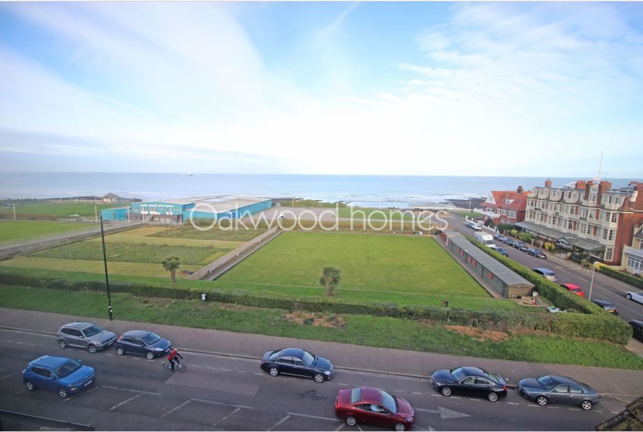 1 bed flat to rent in Eastern Esplanade, Cliftonville, Margate CT9, £