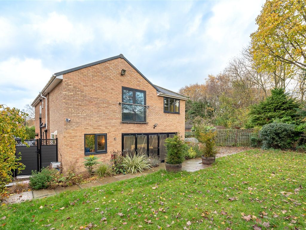 Linton Crescent, Shadwell LS17  