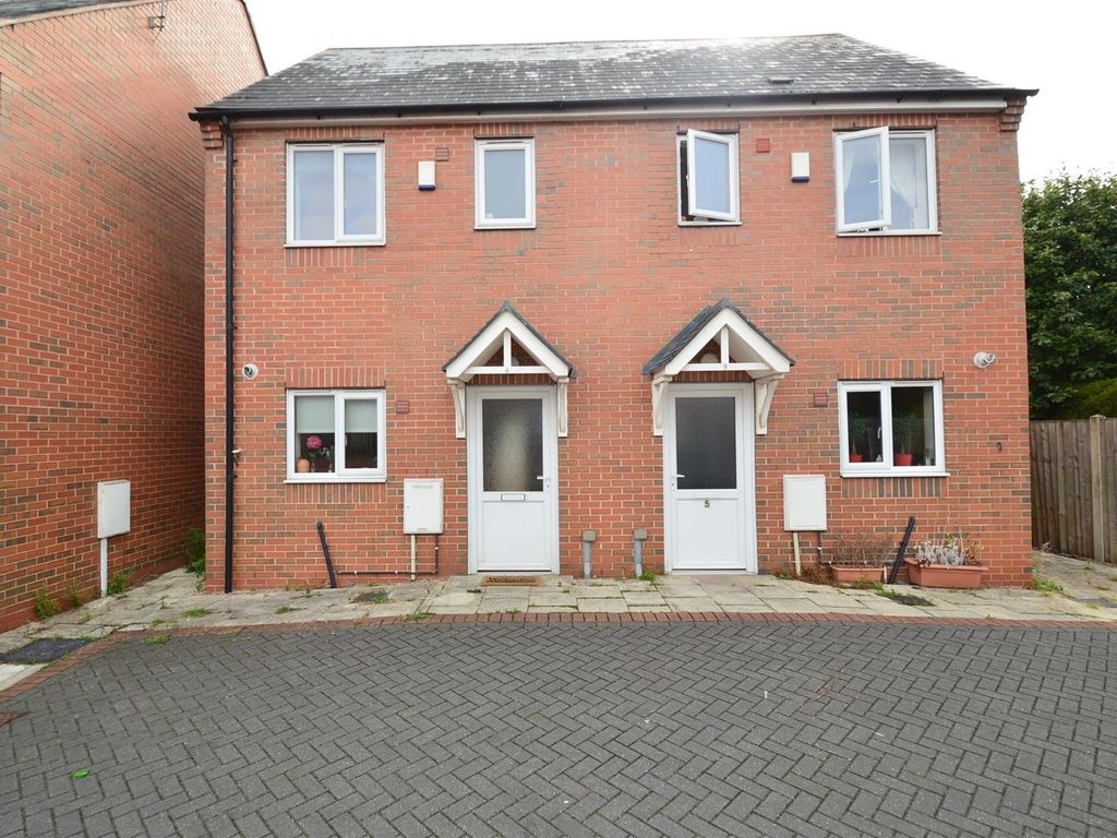 2 bed semidetached house to rent in Muriel Gardens, Bulwell