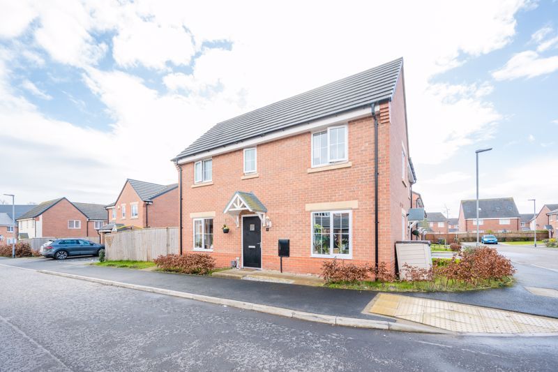 3 bed semidetached house for sale in Derby Way, Burscough, Ormskirk