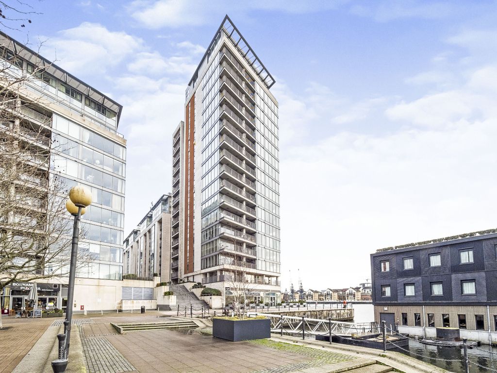 1 bed flat for sale in Western Gateway, London E16 Zoopla