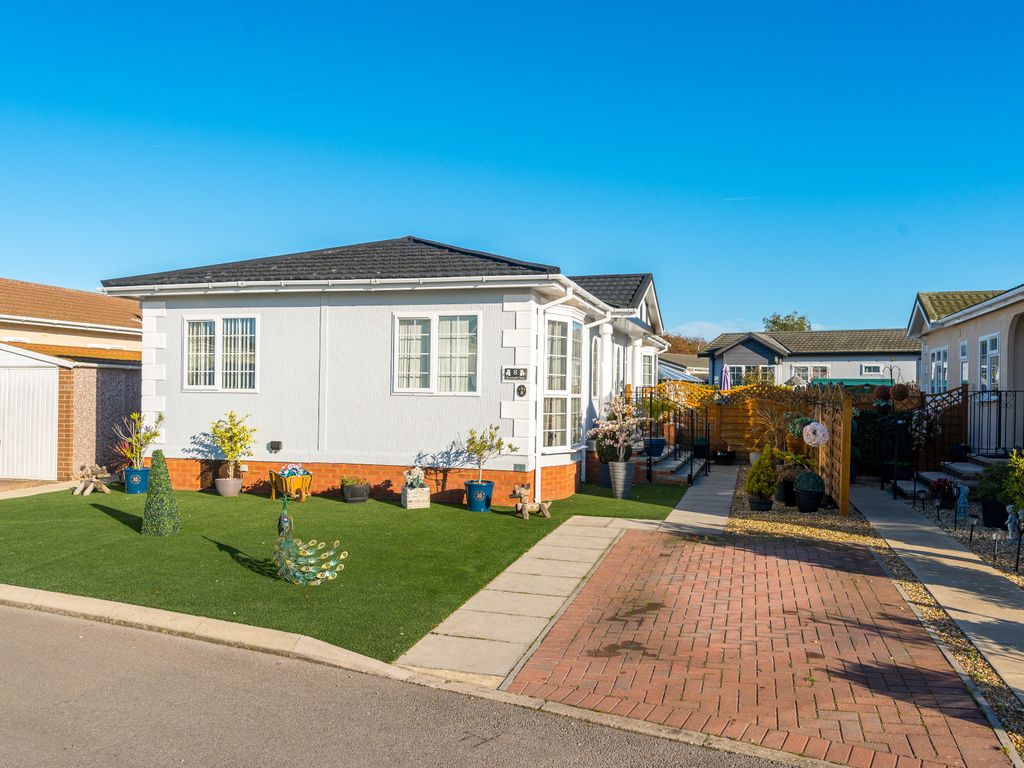 2 bed mobile/park home for sale in Riverbank Close, Marina View, Dogdyke LN4 Zoopla