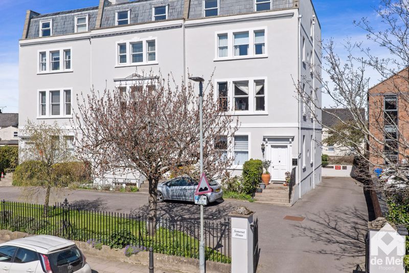 2 bed property for sale in Somerset House, Knapp Road, Cheltenham GL50