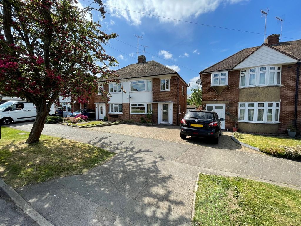 3 bed semidetached house to rent in Wroxham Garden, Potters Bar EN6