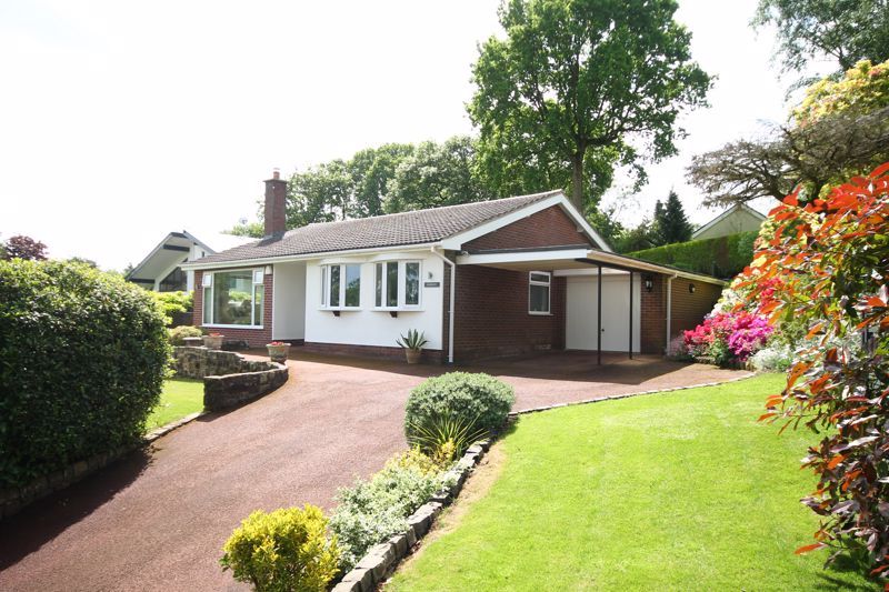 3 bed detached bungalow for sale in Park Wood Drive, Baldwins Gate