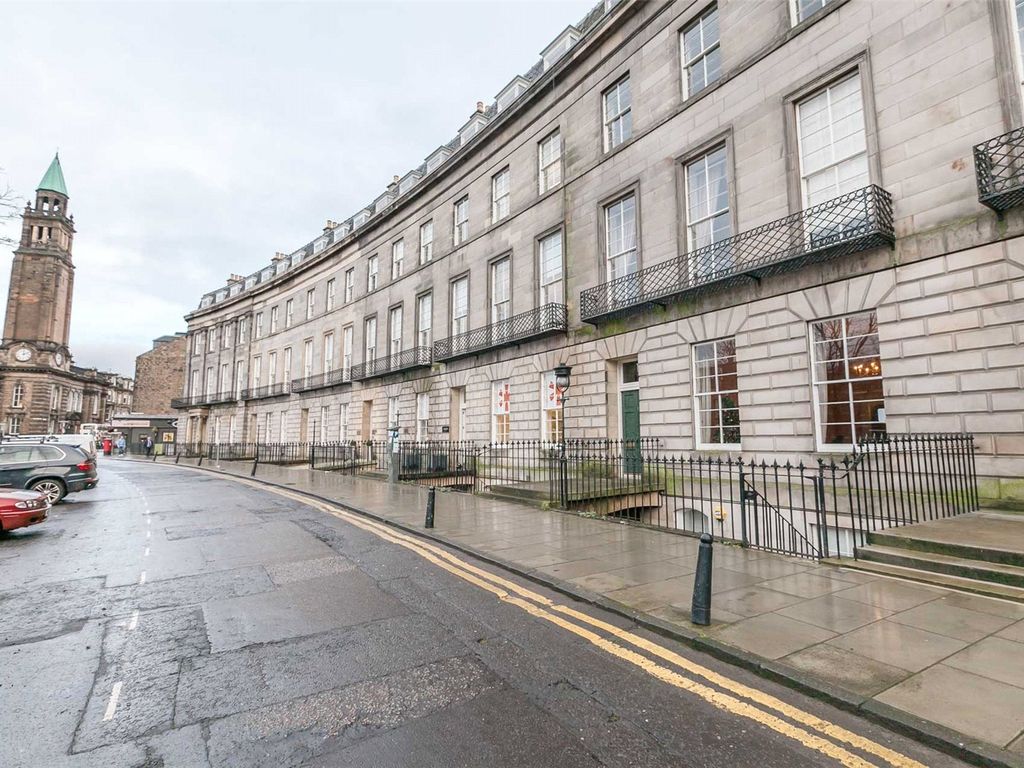 4 bed flat to rent in Atholl Crescent, Edinburgh EH3 Zoopla