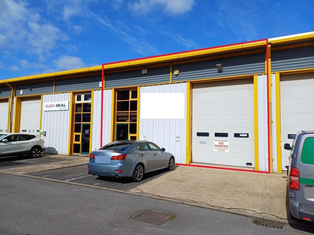 Light industrial to let in Unit E, Welland Court, Riverside, Market