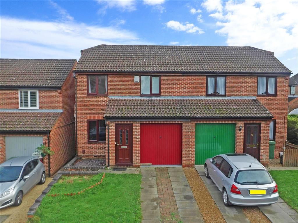 3 bed semidetached house for sale in The Stampers, Tovil Green