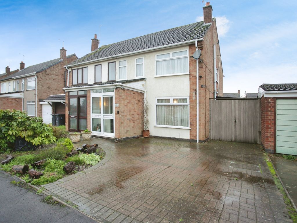 3 bed semidetached house for sale in Treviscoe Close, Exhall, Coventry