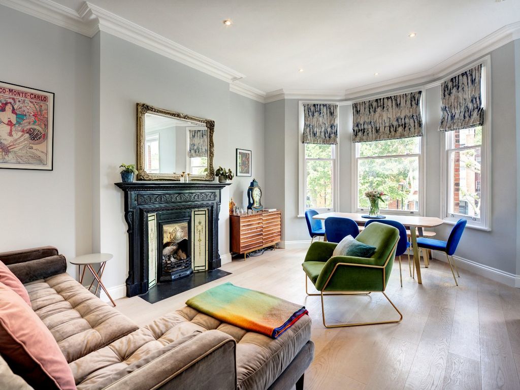 2 bed flat for sale in St. Quintin Avenue, London W10, £825,000 Zoopla